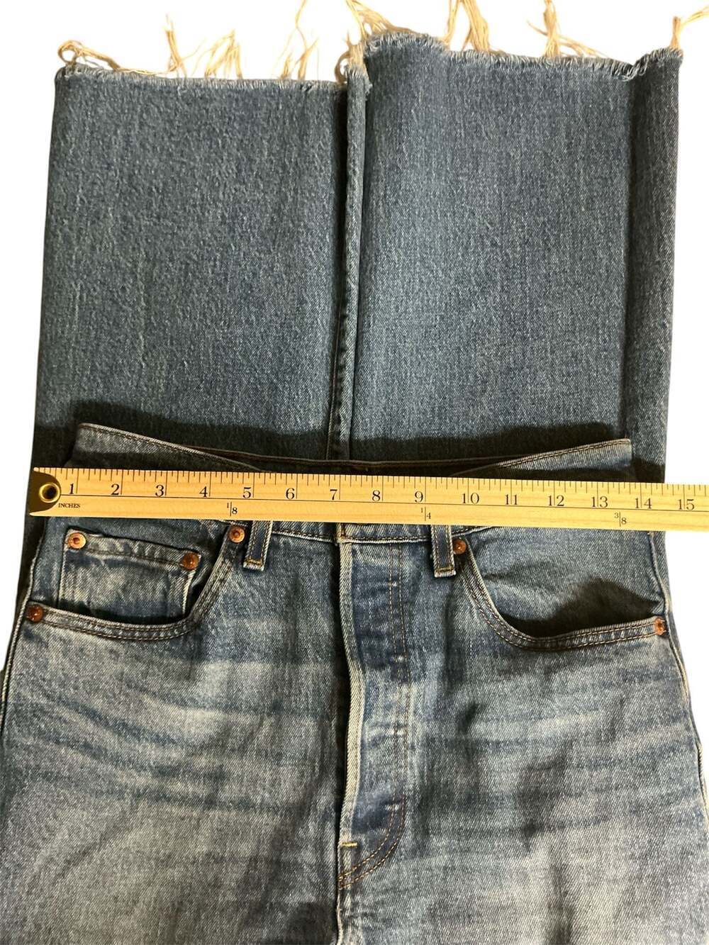 Levi's Premium Ribcage Flare High Rise CUT OFF Jeans Size W27 - Picture 12 of 15